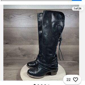 Freebird - Coal Boots